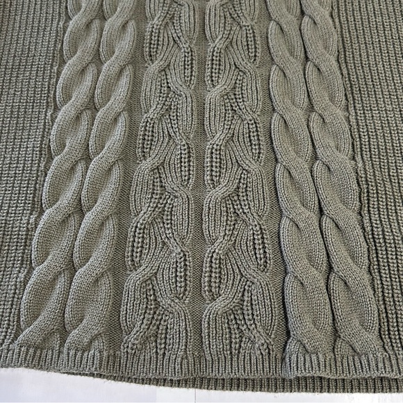 Gap women’s size medium cable‎ knit turtleneck sweater, long sleeve olive green - Picture 8 of 10